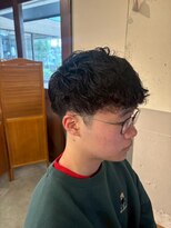 カフカ(KAFKA)&nbsp;メンズ　ショート　スパイラルパーマ　【ムラカミヒナ】