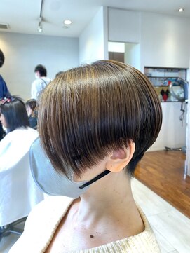 ヘアメイク アリエス 岩切店(HAIR MAKE aries) 大人向けクールスタイリッシュショート 仙台 岩切 20代 30代