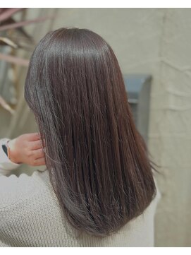 サーティーン(THIRTEEN) vegan認証HUEカラー・透明感のあるロングに(^^)20代・30代