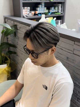 ジゼル 小倉(GiseL) メンズバレイヤージュ/センターパート/マッシュ