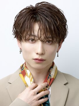 オーシャントーキョー 渋谷(OCEAN TOKYO) フェザーパーマシャドウパーマカルマパーマセンターパート