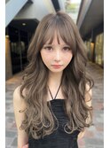 春色ロングレイヤー春◎ミルクティーベージュ×ふんわりパーマ