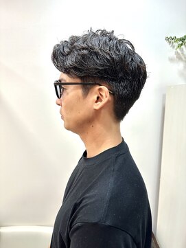 エミヲ 石川町(emiwo) 大人のナチュラル刈り上げ