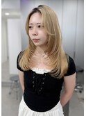 セミロングレイヤーカット
