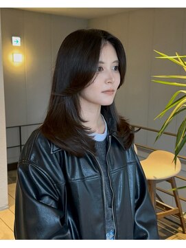 大人上品欧米風レイヤーカット（フェイスレイヤー）