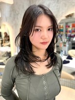 ロンドイディールバンダイ 新潟万代(Lond ideal) ミディアムレイヤーウルフベージュ黒髪グレージュ