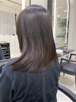 メゾンブラン 川西阪急店(Maison Blanc)&nbsp;大人ミディアムAVEDAケアカラーの艶ダークトーン