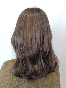 アヤラ オーガニックアンドスパ 東船橋店(AYALA) ブラウンベージュ