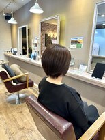 ヘアーメイクロージー 八軒店 (HAIR MAKE ROSY)&nbsp;大人女性絶壁補正ショート後頭部丸みふんわり上品シルエット
