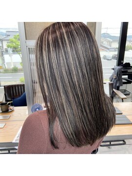 ストゥー(StueW.) 【StueW.】建部・あなただけのパーソナルハイライトボブ