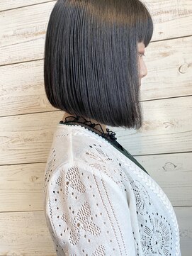 ベルクープス 天王寺店(Belle Coupes) 【ベルクープス天王寺】林原加昌 切りっぱなし前下がりボブ