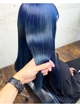 ガルボ ヘアー(garbo hair) #ブルーカラー#セミロング#つや髪#ストレートヘア#青