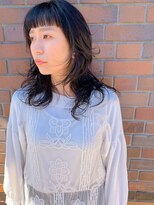 ムク(MUKU)&nbsp;オン眉とパーマとウルフ