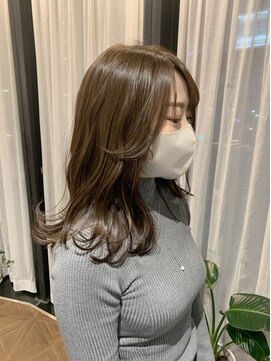 ミラレスカ 栄(MIRA RESCA) 透明感アッシュベージュカラー