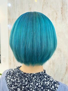 ラビス(Lovis) ミディアム/暗めカラー/デザインカラー/フェイスフレーミング