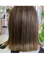 ヘアーズ ライリー(HAIR'S RILEY)&nbsp;シンプル外はね