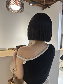 イオ(io) blant bob/dark gray【KAZUKI】