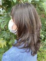 サラ 山口店(SARA)&nbsp;ミディアムレイヤーデジタルパーマスタイル