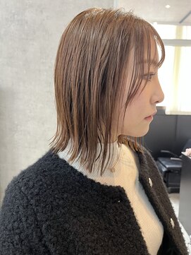 サクラ 岐阜(SAKURA) 似合わせ切りっぱなし　ピンクベージュ