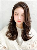 後れ毛が可愛い顔周りレイヤー/ナチュラルアッシュ/顔周り