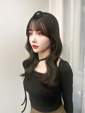 リッカ(LICCA) 【RINA】韓国ヨシンモリ×小顔に見える前髪・顔周りカット