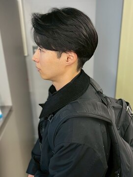 セプト 博多(SEPT.) マッシュショート ツーブロック 韓国ヘア 20代 カルマパーマ