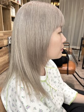 シアカ(SEA A KA) SEA A KAお客様スタイル142佐々木希美 2025.8