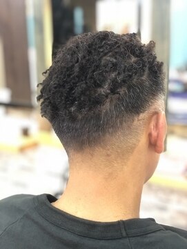 スリーナイン(THREE NINE) THREE NINE