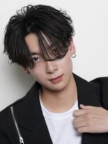 グロウ 天神店(growth)&nbsp;韓国風 センターパート フェザーパーマ ニュアンスパーマ