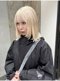 ホワイトブロンド/抜きっぱなしブロンド