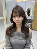 アフロートリノ(AFLOAT Leino)&nbsp;大人可愛い韓国レイヤー｜上品×色気の王道スタイル