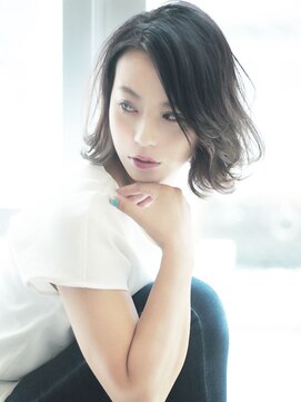 マックスビューティーギンザ(MAXBEAUTY GINZA)　 《MAXBEAUTY☆フェザーボブ》【MAXBEAUTY GINZA】