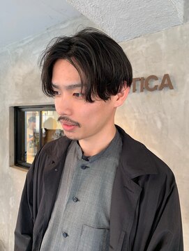 ヘルベチカ・ヘア(Helvetica hair) [helvetica hair] relax center part