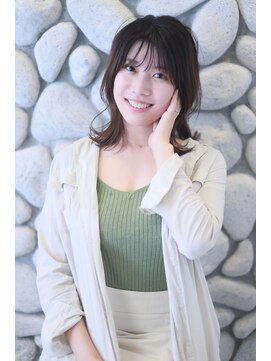 レアール アンビエ(LeR Unevie) 外国人風外ハネstyle