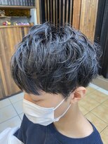 クオリス 上板橋店(QUALIS) モテ髪束感ショートマッシュ【パーマ風×フロント矯正】