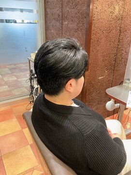 刈り上げハンサムショートヘア