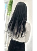 インナーカラーホワイトグレージュロングヘア原宿表参道韓国