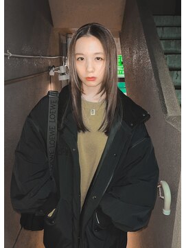 シカ(sica) とろみのあるベージュカラー