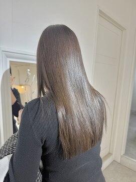 ジュベ(juve.) 【大分 juve.】10代20代30代40代50代必見◎髪質改善Tr☆