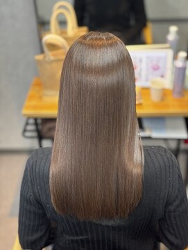 エミリー(Emily) セミロング