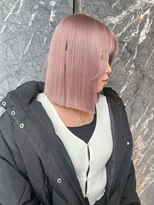 リノ(RLINO)&nbsp;【名古屋/栄】ボブカット/ブリーチ/ピンク