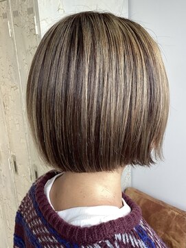 アイデザイン(I design) 切りっぱなしボブ