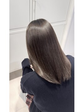 チル(chill) グレージュカラー