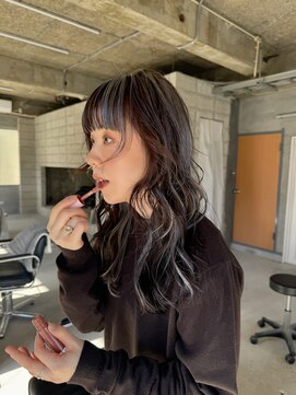 ルナバイルヴェール(LUNA by LeVert) 【ホワイトグレージュ×ハイライト】