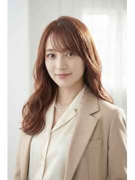 バーシャミ 博多(Baciami) 大人の上品さ漂う【赤みブラウン×ゆるウェーブ】セミロング