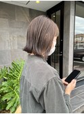 春におすすめのオリーブグレージュボブ