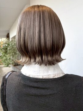 ナチュラル ヘアーデザイニング(Natural hair designing) 大人ガーリー/くびれボブ/ひし形シルエット/ミルキーグレージュ