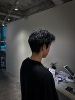 マリオ(mario) ツイストスパイラルパーマ。
