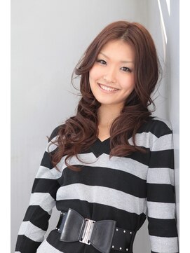 ヘア クチュール ミヨ(HAIR COUTURE MIYO) ツヤふわ・ビッグウェーブ【品川駅・HAIR COUTURE MIYO】