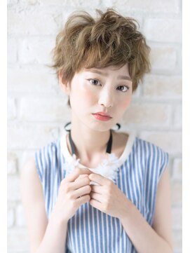 ボニークチュール(BONNY COUTURE) 大人可愛い上品ナチュラルベリーショート